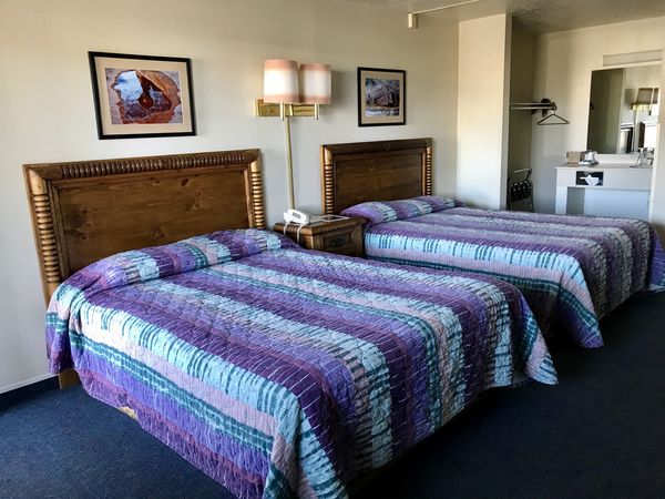 Double Queen Non Smoking Photo 1